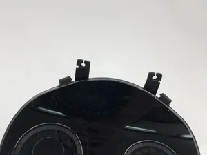 Hyundai 94011-3Z010 / 940113Z010 i40 (VF) 2015 Tableau de bord km/h