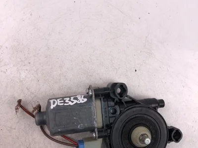 Seat 0130822716 LEON ST (5F8) 2016 Moteur de lève-vitre - Image 1