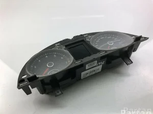 Volkswagen 3C0920871Q PASSAT (3C2) 2010 Prietaisų skydelis (spidometras)