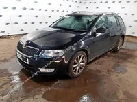 14 Octavia 4x4 juoda - Vignette 1