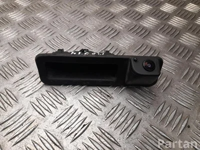 BMW 8 494 246 / 8494246 2 U06 Active Tourer 2022 Видеокамера сзади - Изображение 1