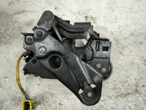 BMW 7184442 5 Touring (F11) 2012 Serrure de capot-moteur