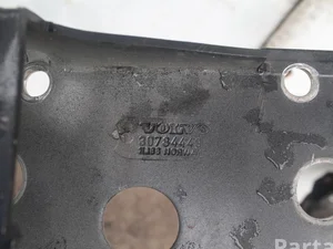 Volvo 30763615 XC90 I 2008 Doublure d'aile Right Front