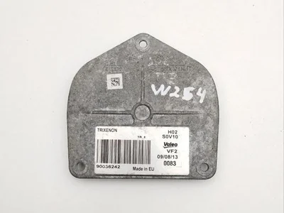 Maserati 90036242 QUATTROPORTE VI 2014 Unité de contrôle de la lumière - Image 1