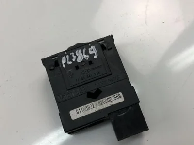 Renault 7700841235 KANGOO / GRAND KANGOO (KW0/1_) 2011 Unité de commande électronique pour le contrôle de la portée des phares - Image 1