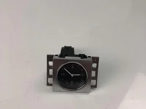 Volkswagen 3AA919204A PASSAT (362) 2013 Reloj