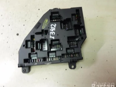 BMW 9252813 / 61149252813 / 925281361149252813 5 (F10) 2012 Boîte à fusibles - Image 1