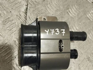 Tesla 100311700F MODEL S 2013 Pompe à eau