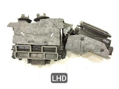 Porsche 972907521C Taycan 2023 Corps de soufflante - Image 1