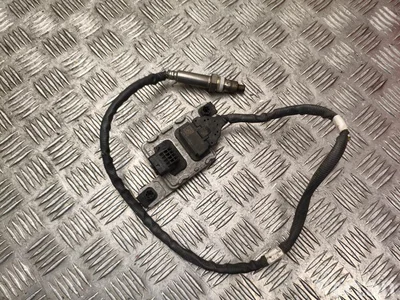 Volkswagen 04L 907 805 EF / 04L907805EF CRAFTER Box (SY_) 2021 Lambda Sensor - Image 1