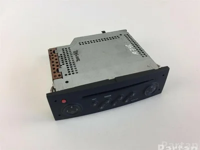 Renault 8200256141D MEGANE II Coupé-Cabriolet (EM0/1_) 2005 Radio / lecteur CD - Image 1