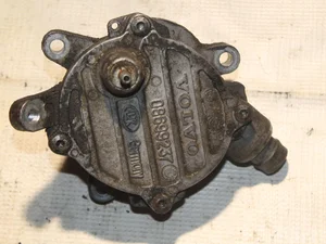 Volvo 08699237 XC70 CROSS COUNTRY 2005 Pompe à vacuum