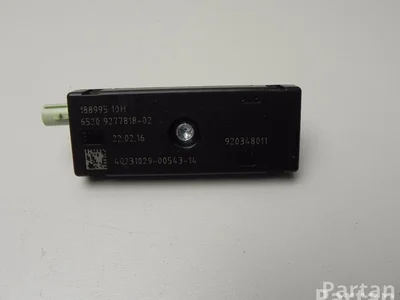 BMW 9277818 2 kabrioletas (F23) 2016 Antenos stiprintuvas - Nuotrauka 1