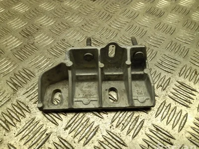 Mercedes-Benz A2973307400 EQE V295 2023 Support moteur - Image 1