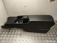 Lexus 5891133230, 5898733100, 5891033540 ES VII XZ10 2021 Consola central