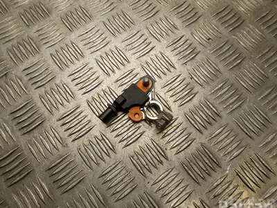 Ferrari 274661 California 2012 Protection centrale contre la surcharge - Image 1