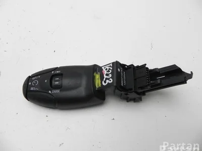 Peugeot 96637157 208 2015 Bouton multifonction pour volant - Image 1