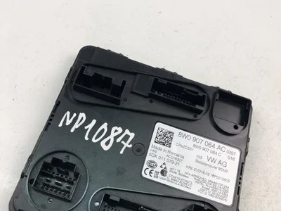 Audi 8W0907064AC A4 (8W2, B9) 2019 Unité de commande centrale pour système de confort - Image 1