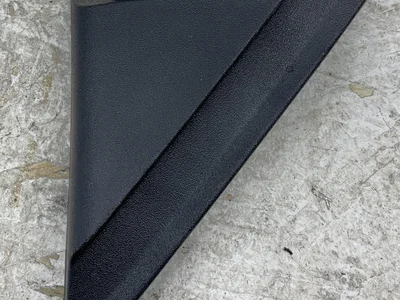 Opel 9840529480 Astra L Hatchback 2023 Décoration de cadre de verre porte - Image 1