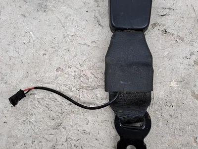 BMW 7243275 5 Touring (F11) 2012 Boucle de ceinture de sécurité - Image 1