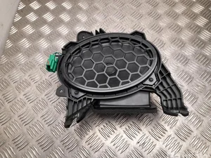 Ford USA LJ8T-19A067-AA / LJ8T19A067AA Mustang Mach-E 2022 Caisson de basse