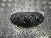 Dacia 5P3741700 SANDERO II 2014 Appareil de commande