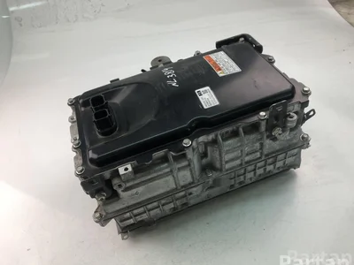 Toyota G9200-33150 / G920033150 CAMRY Saloon (_V5_) 2019 Inverter w/converter - Image 1