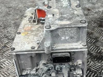 Škoda 5WA907070C Octavia Mk4 2022 Inversor con convertidor - Imagen 1