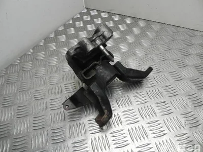 Toyota 1.8 / 18 PRIUS (_W3_) 2010 Support moteur - Image 1