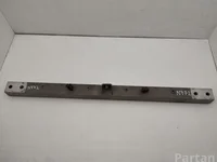 Maserati GRAN TURISMO 2008 Кронштейн  передняя несущая панель (Телевизор) 