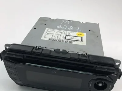 Seat 6J0035153B IBIZA IV (6J5, 6P1) 2012 Radio / lecteur CD - Image 1