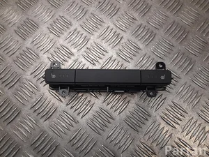 Mazda GW2F 66 420 / GW2F66420 CX-5 (KF) 2025 Выключатель обогрева сиденья