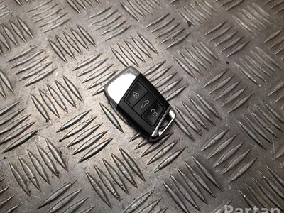 Volkswagen 3G0 959 752 / 3G0959752 PASSAT Variant (3G5) 2018 Clé - Image 1