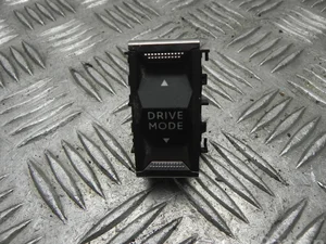 Peugeot 9815635477 2008 II (P24) 2020 Commutateur/ Bouton