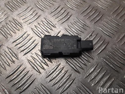 BMW 5 A6A 020 / 5A6A020 2 U06 Active Tourer 2022 Unité de contrôle pour l'accès et l'autorisation de démarrage (kessy) - Image 1