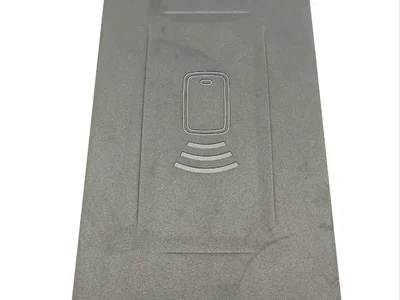 BMW 5A0D8A8, 5A0D8A8-02, A2C12393709, A2C12393700 / 5A0D8A8, 5A0D8A802, A2C12393709, A2C12393700 i4 (G26) 2023 Bouton de chargement sans fil - Image 1