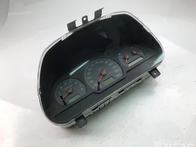 Volvo 30889714B V40 Estate (VW) 2004 Tableau de bord - Image 1