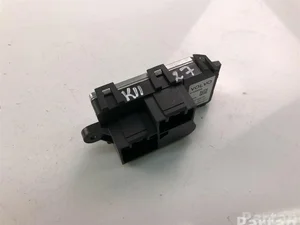 Volvo 31436958 V40 Hatchback 2017 Résistance