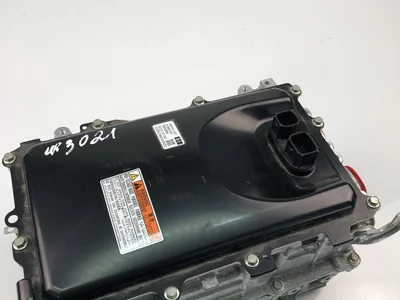 Toyota G9200-47360 / G920047360 COROLLA ( E210) Sedan 2020 Onduleur avec convertisseur - Image 1