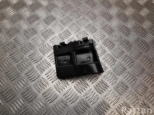 Tesla 1494038-00-E / 149403800E Model Y 2023 Laikiklis/tvirtinimas