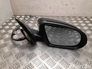 Mercedes-Benz E1021279 GLC (X253) 2016 Lusterko zewnętrzne z prawej mechaniczna regulacja Sygnał kierunkowskazu Oświetlenie pod lusterkiem Kamera Ostrzeżenie martwej strefy