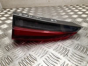Škoda 658 945 308 A / 658945308A Kamiq 2025 Lampy tylne z prawej