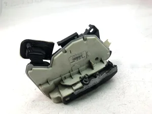 Volkswagen 5K1837016B GOLF VI (5K1) 2011 Serrure de porte