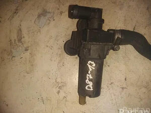 BMW 0392020097 1 (E87) 2009 Pompe à vacuum