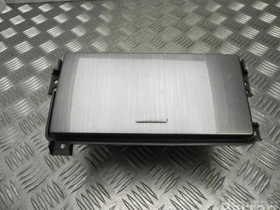 Mazda GS8S-64361 / GS8S64361 6 Hatchback (GH) 2010 Porte-gobelet - Image 1