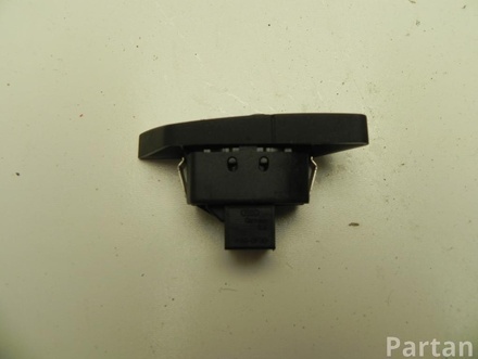 AUDI 4F1 962 107 / 4F1962107 A6 Avant (4F5, C6) 2006 Safety switch for central locking system