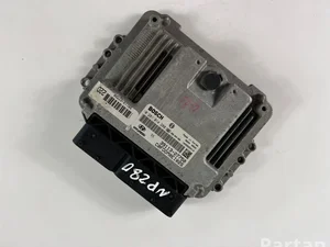 Hyundai 39113-27750; 0281014280 / 3911327750, 0281014280 i30 (FD) 2011 Unité de contrôle moteur