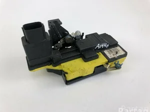 Volvo 8650552 V70 II (SW) 2002 Cerradura de puerta