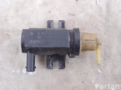Mercedes-Benz A0091533128 C-CLASS (W205) 2016 Solenoid Valve - Image 1