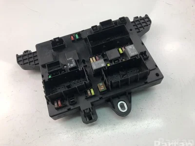Opel 365927271 ASTRA J 2012 Boîte à fusibles - Image 1